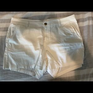 Size 14 white twill shorts